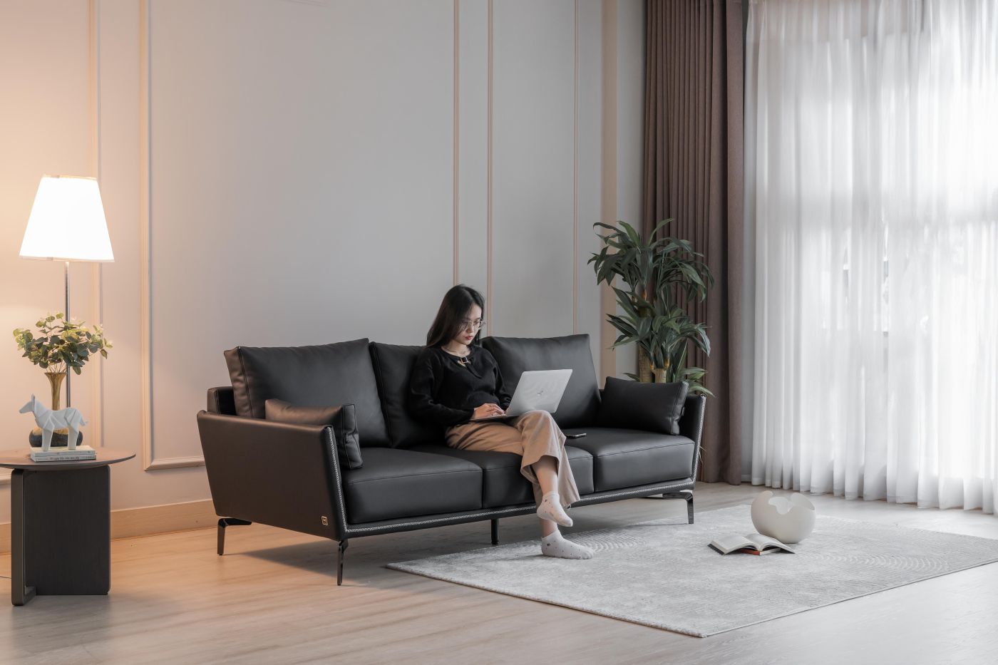 Dài 2.1m - da thật màu đen chì